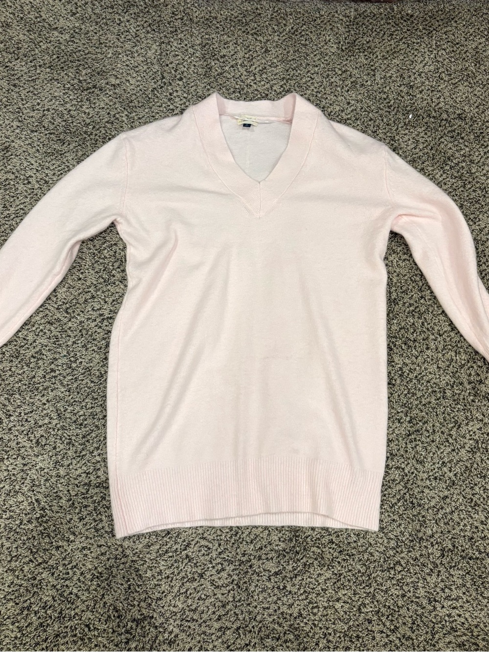 Universal Thread Light Pink V-Neck Sweater - Oversized Sweater or Sweater Dress